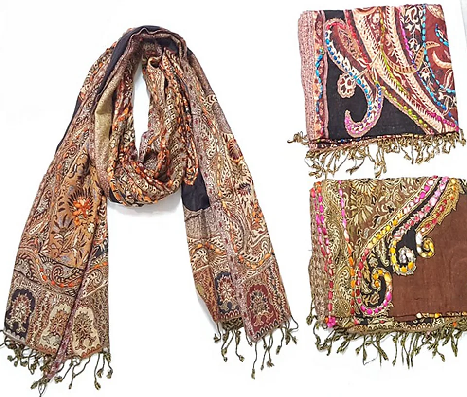 Paisley shawl